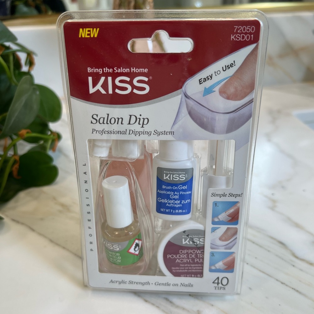NIB KISS SALON DIP NAIL SYSTEM NEVER USED 💋 💅🏻